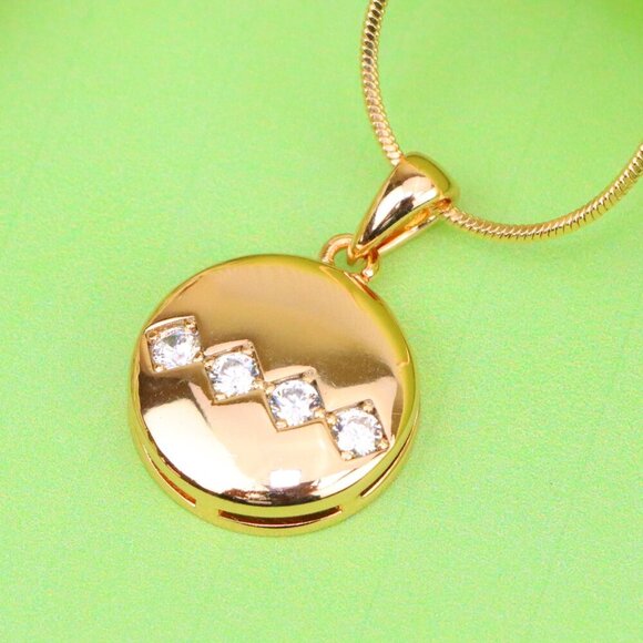 "Round Rose Gold Pendant with Zigzag White Crystal Accent Design, XPPT1255 - Picture 1 of 12